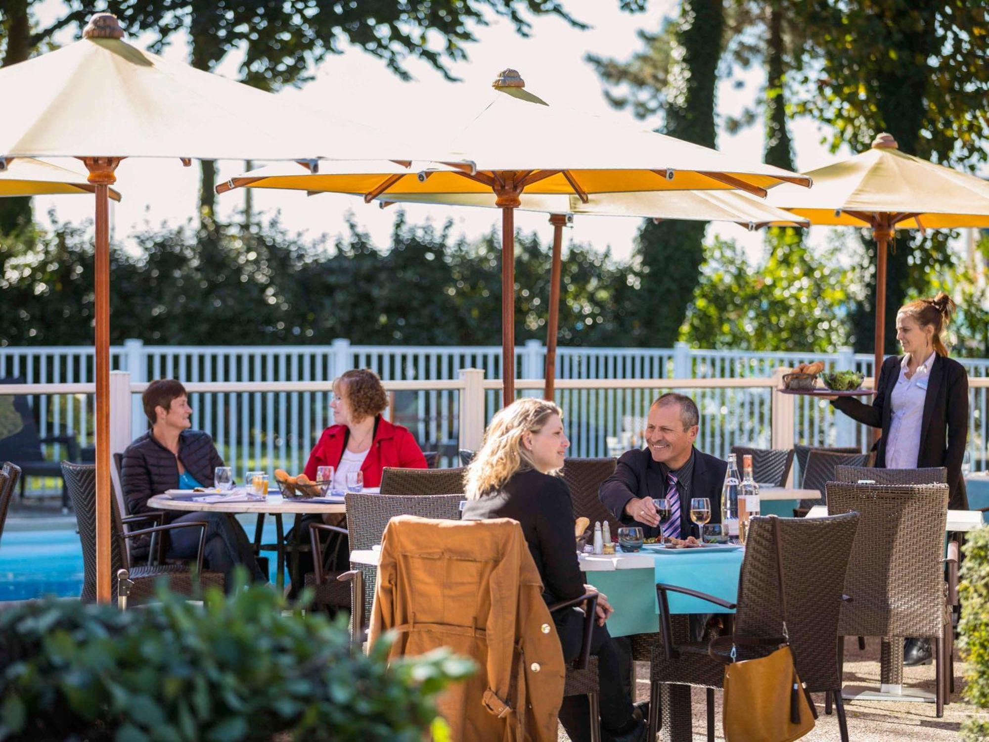 Ibis Styles Lisieux Normandie Zewnętrze zdjęcie