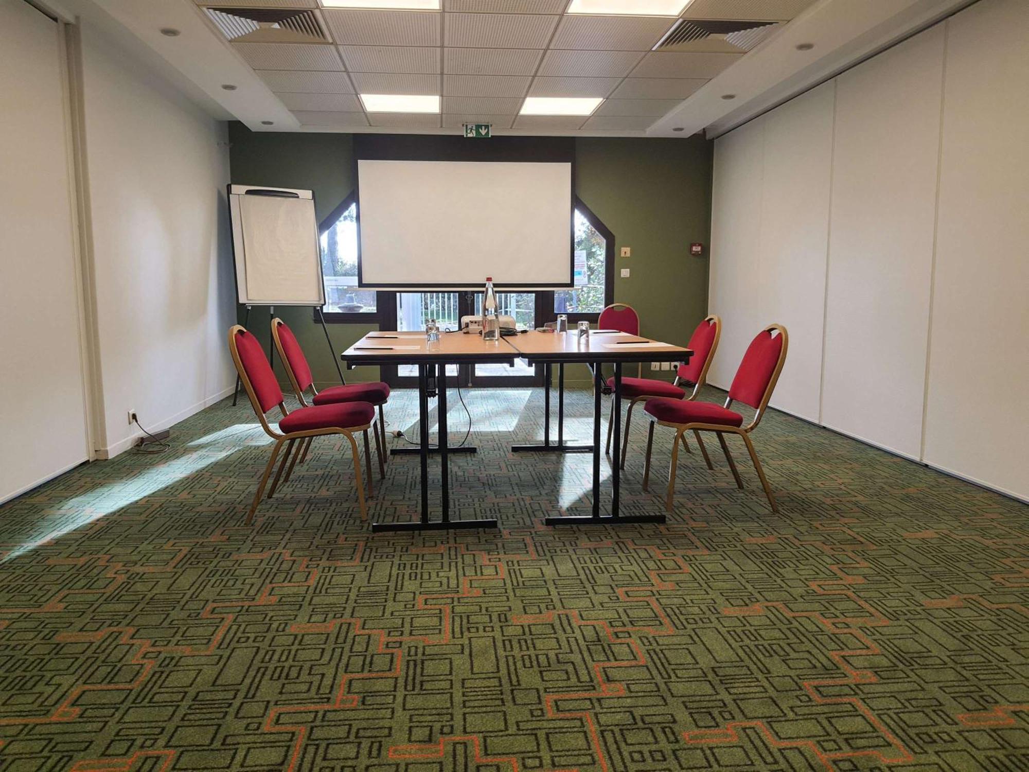 Ibis Styles Lisieux Normandie Zewnętrze zdjęcie