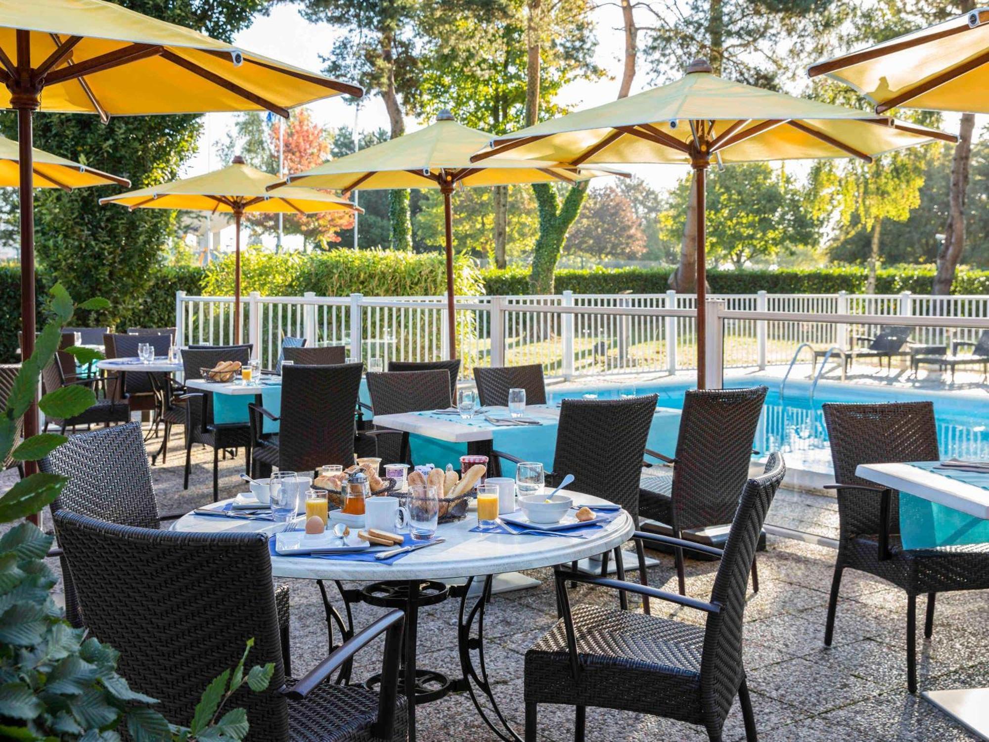Ibis Styles Lisieux Normandie Zewnętrze zdjęcie
