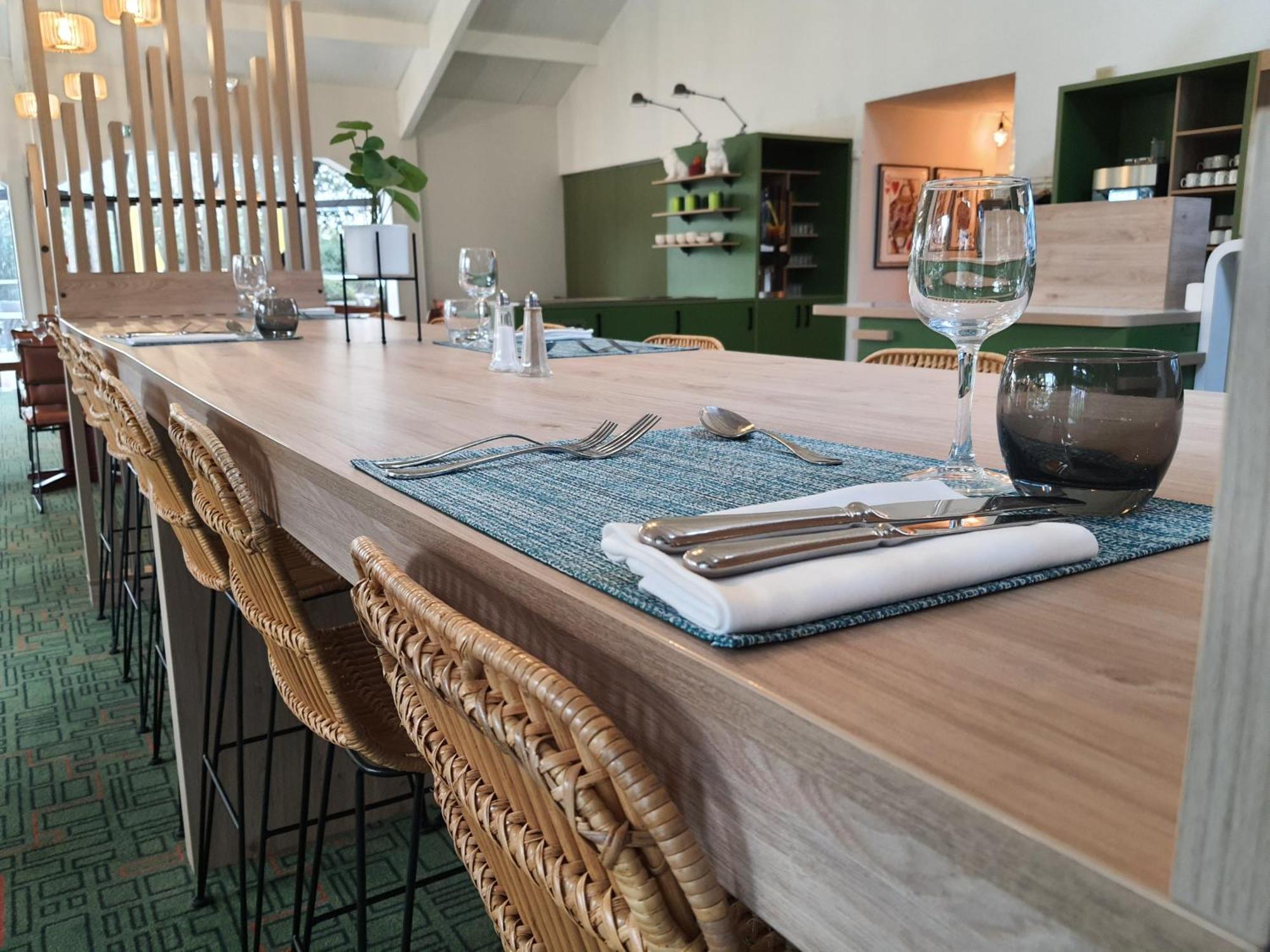 Ibis Styles Lisieux Normandie Zewnętrze zdjęcie