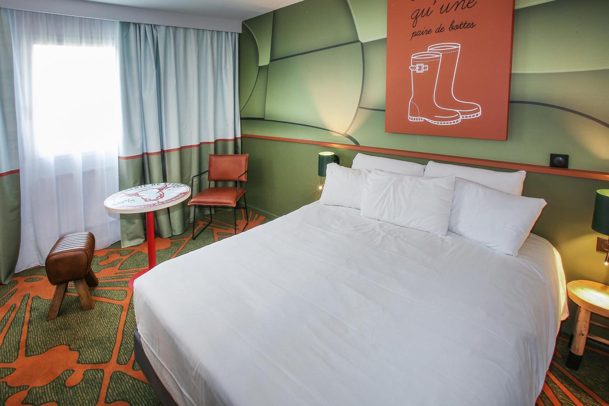 Ibis Styles Lisieux Normandie Zewnętrze zdjęcie